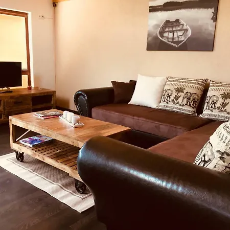 Grand بيت للعطل